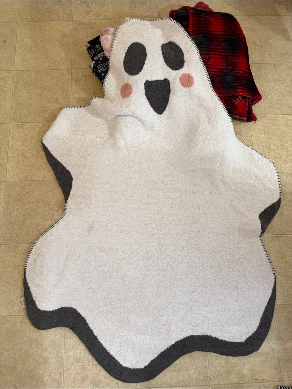 Ghost Chenille  Blanket - White